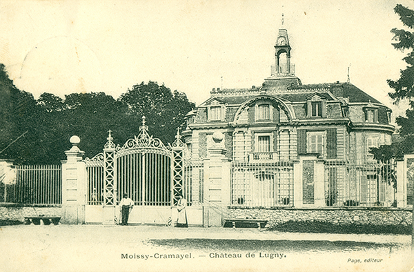 Carte postale du château de Lugny avec le clocheton